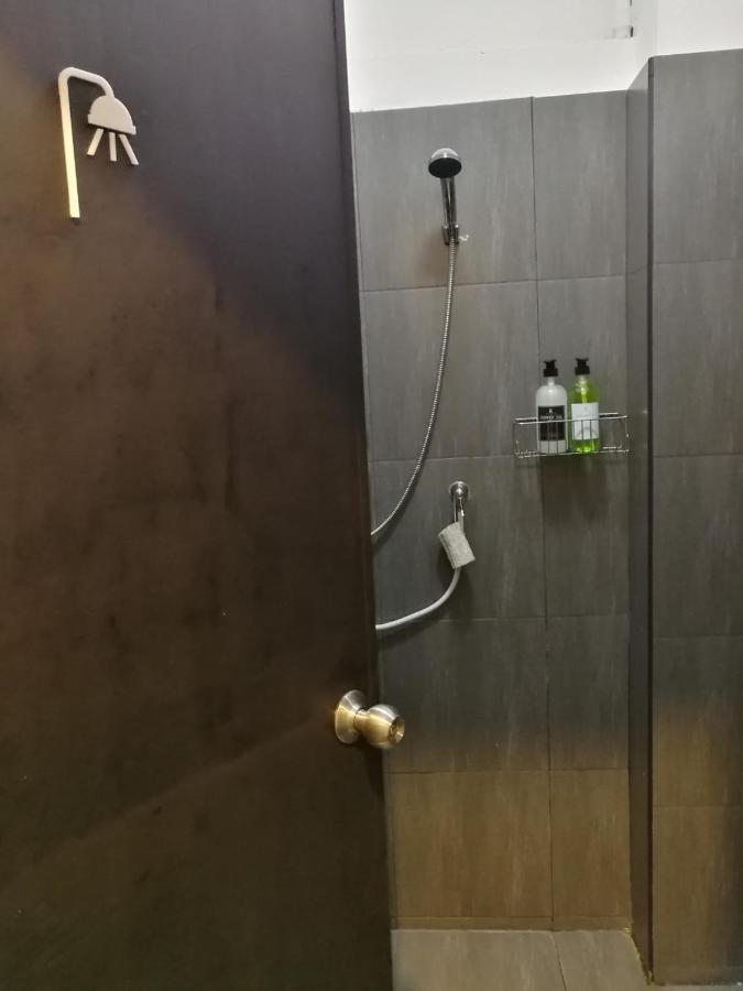 Hope Hostel Hatyai Hat Yai Bagian luar foto